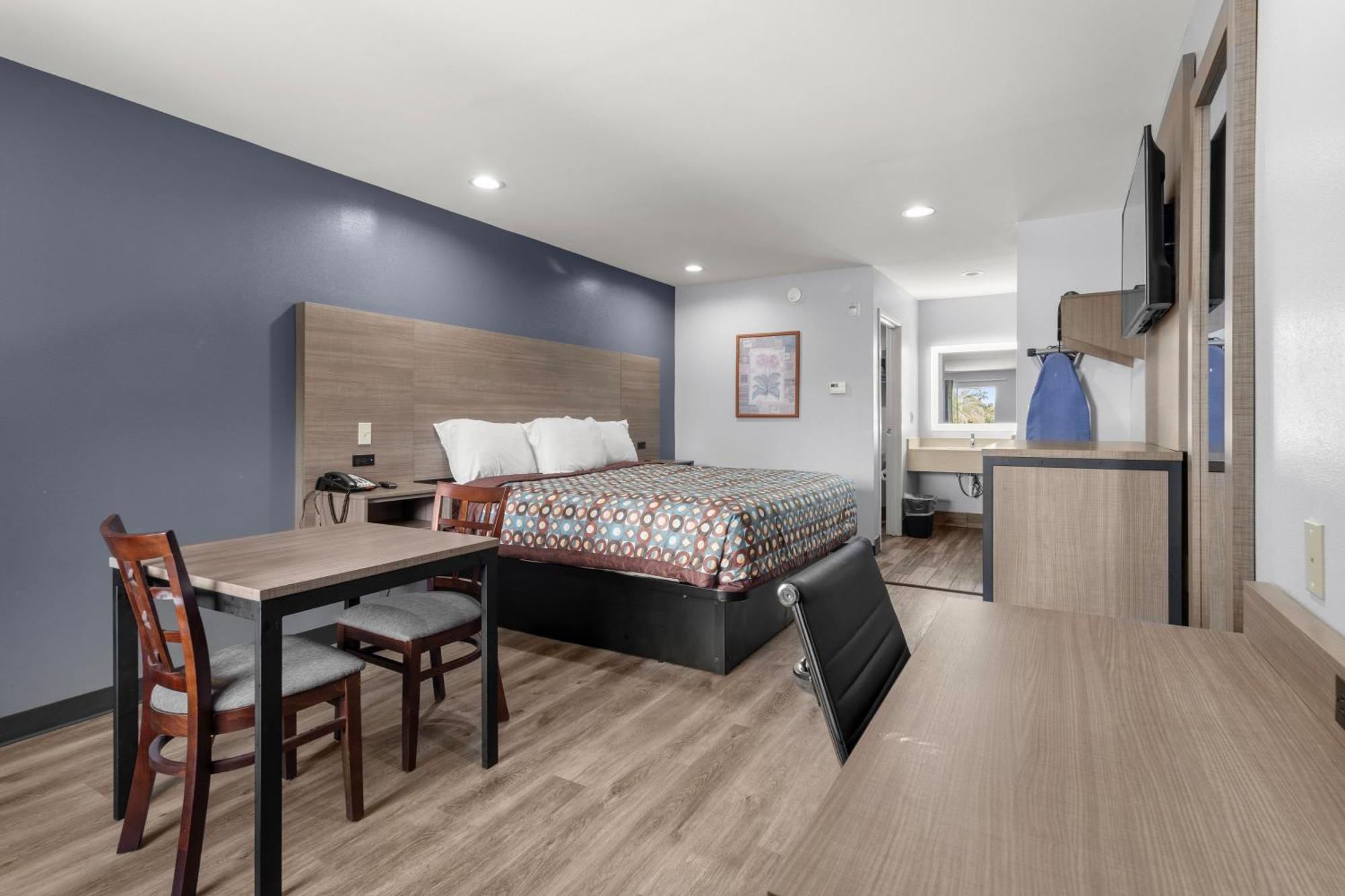 Express & Motel 2*